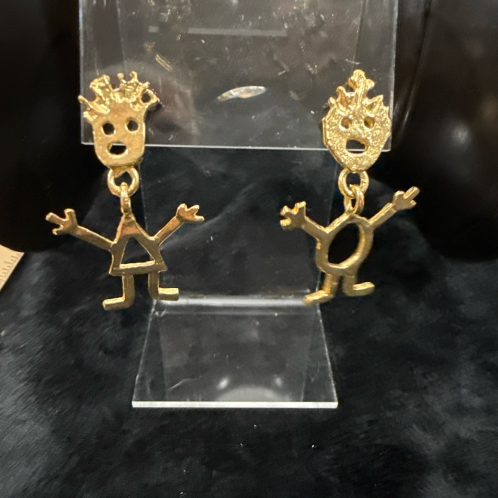Gold Tone Abstract‎ Boy and Girl